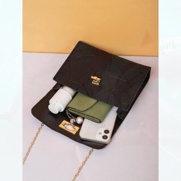 New Lock Geometric Pattern Square Bag Black 73 - Picture 2 of 4